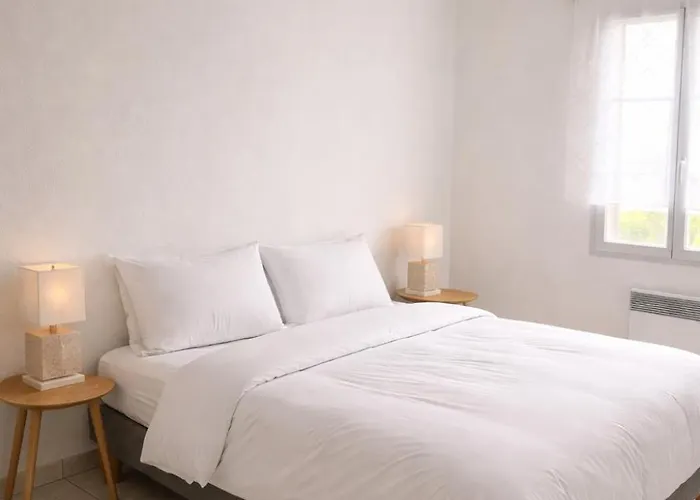 Auslo House Echillais